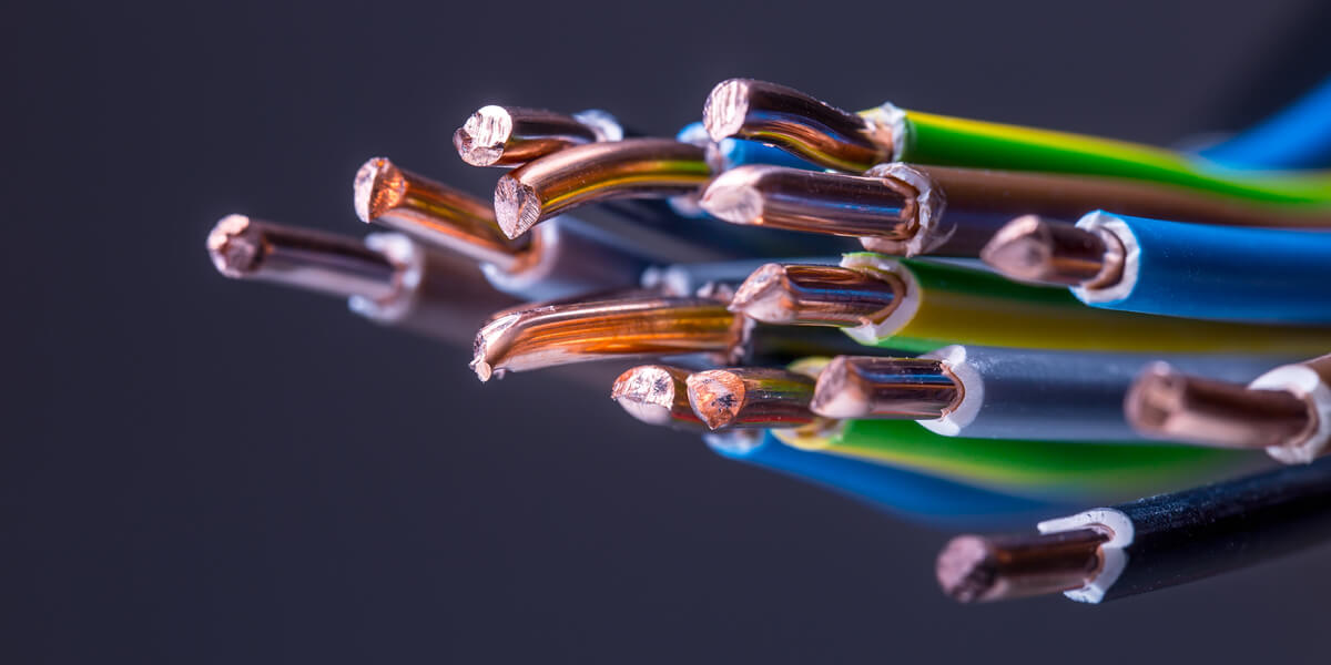 Copper vs Fibre: What’s the Difference, and Which One Is Right for You?