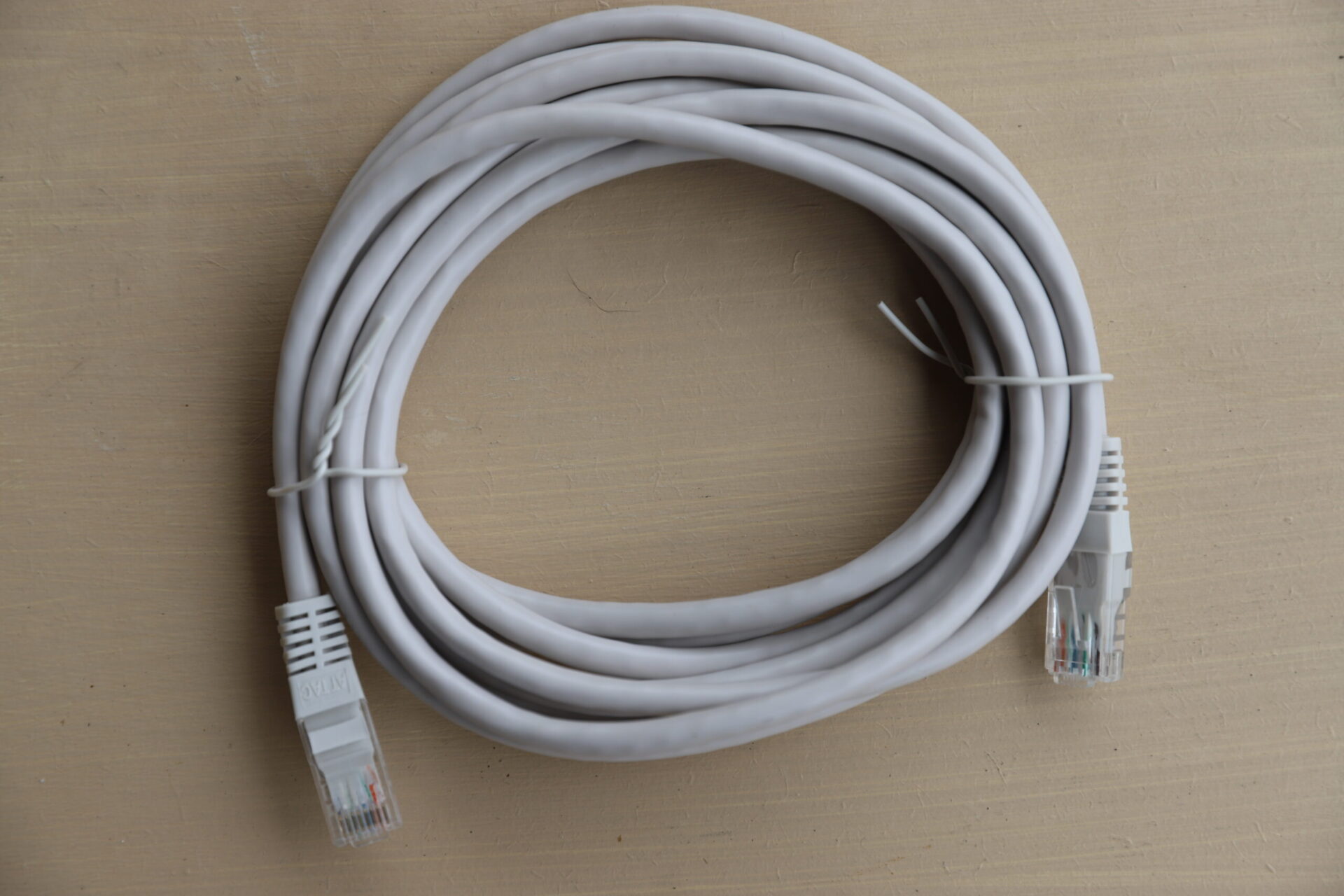 5-metre-cat6-grey-ethernet-patch-lead-attac