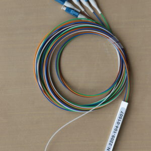 PLC SPLITTER 1:4 CONNECTORISED LC/UPC AT